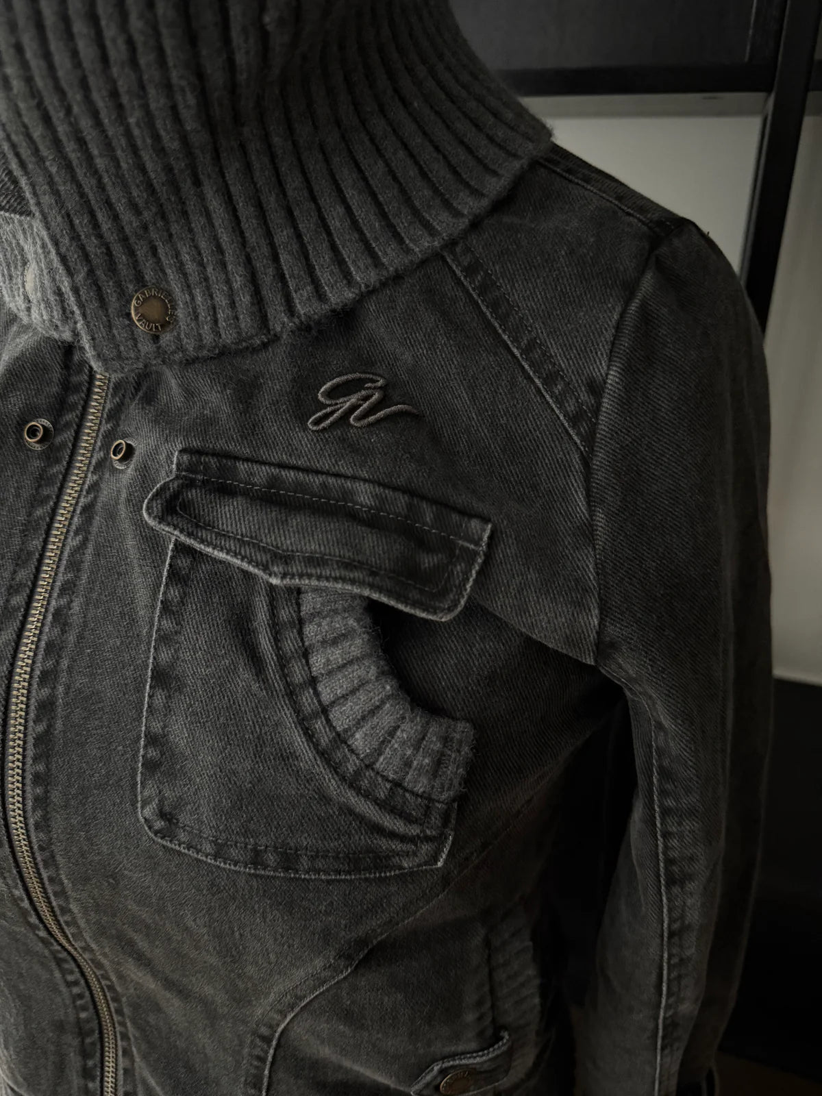 2000s Ribbed collar cargo jacket